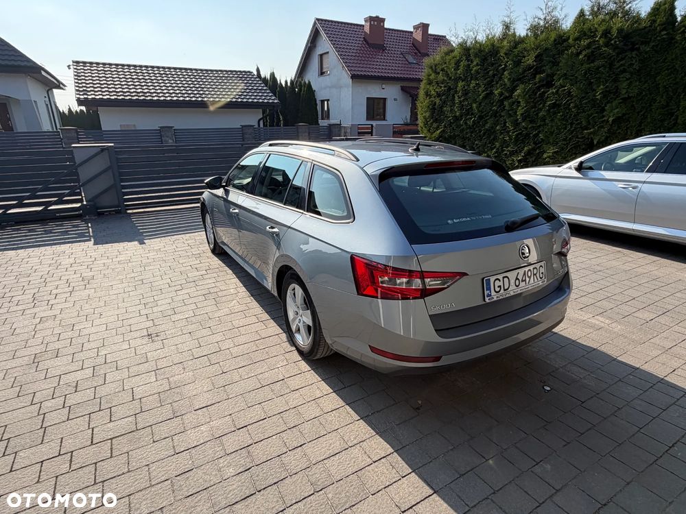 Skoda Superb 1.6 TDI Active - 7