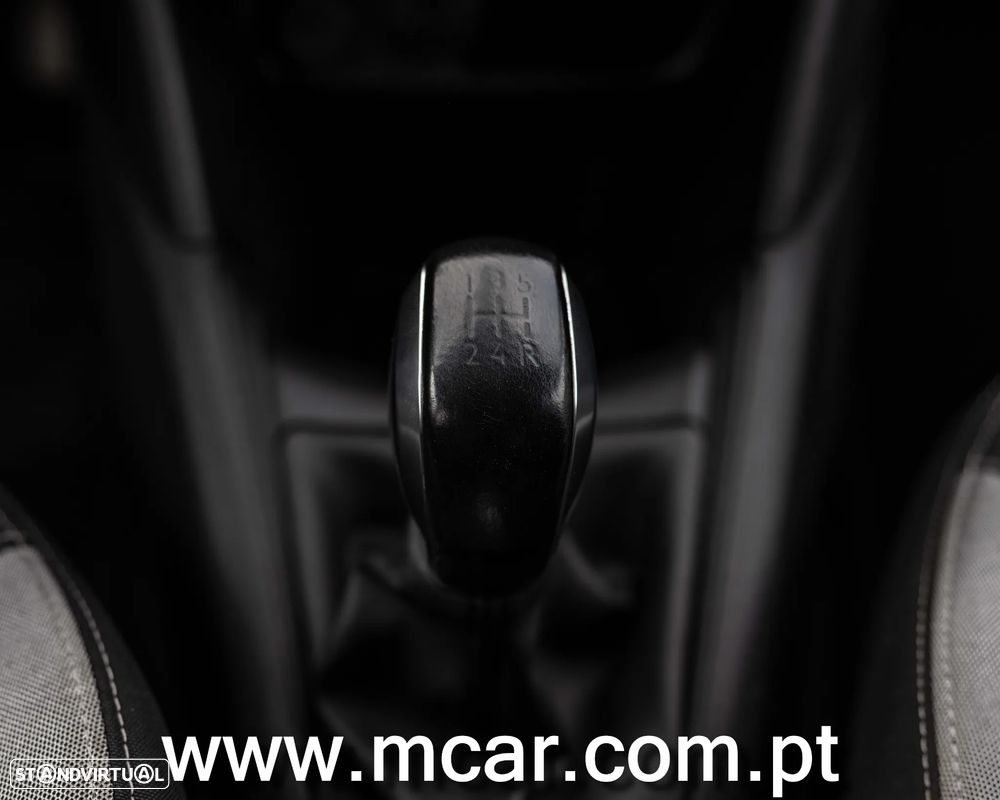 Peugeot 208 1.2 VTi Active - 22