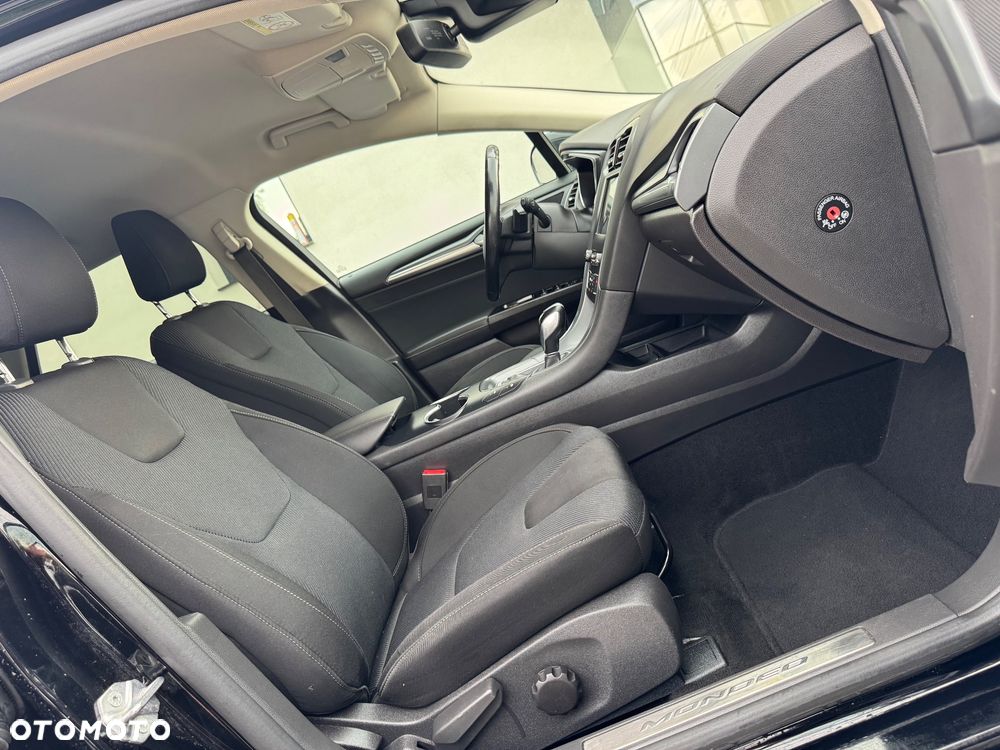 Ford Mondeo 2.0 TDCi Titanium 4WD PowerShift - 24