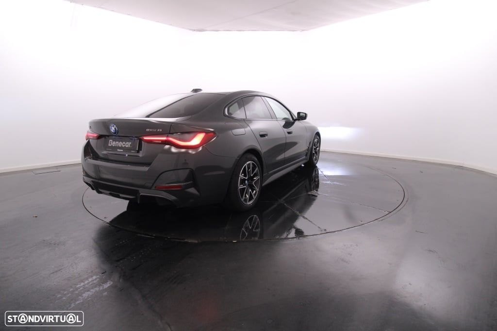 BMW i4 eDrive35 Pack Desportivo M - 7