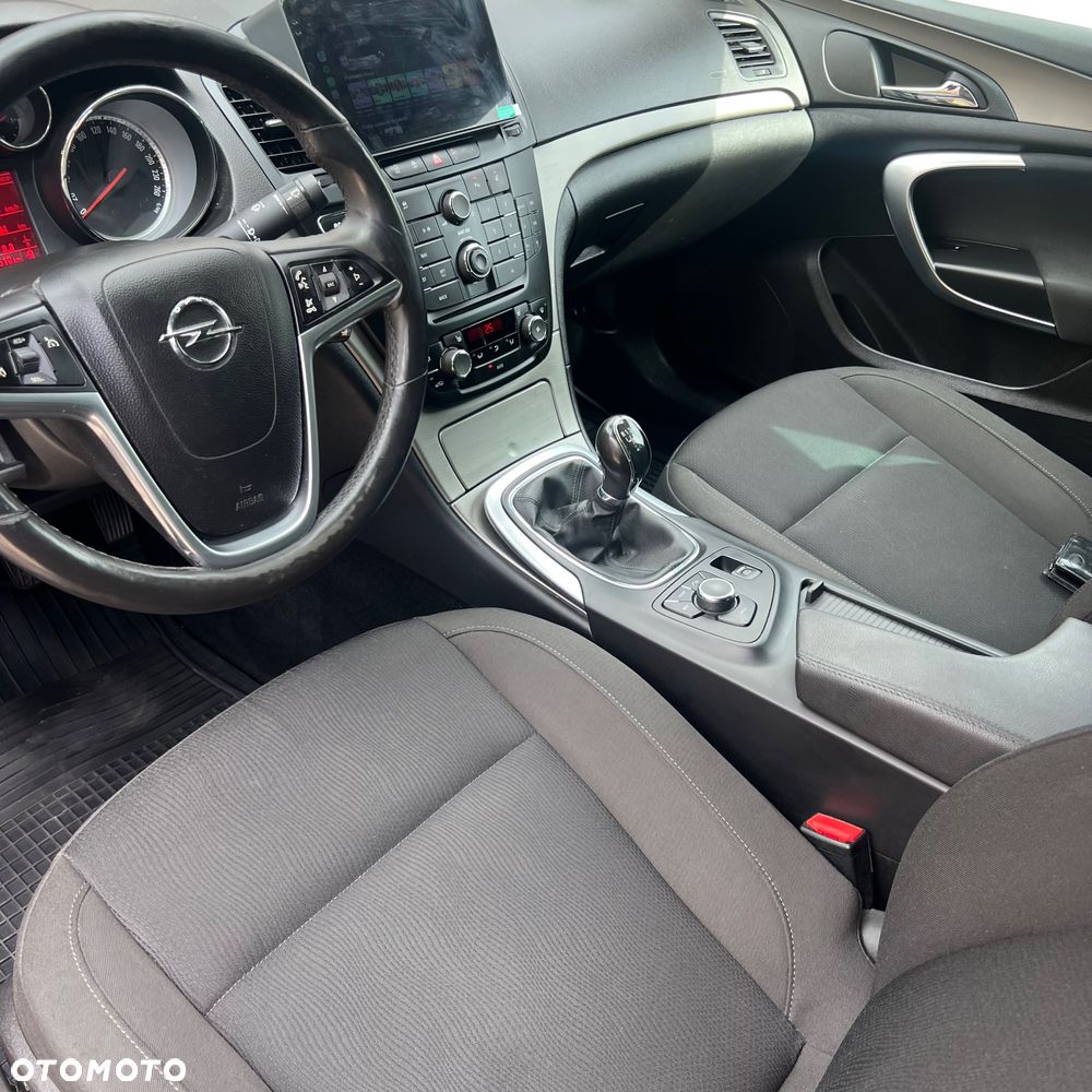 Opel Insignia - 9