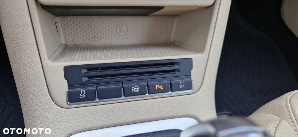 Volkswagen Tiguan 2.0 TDI 4Mot Sport&Style DSG - 31