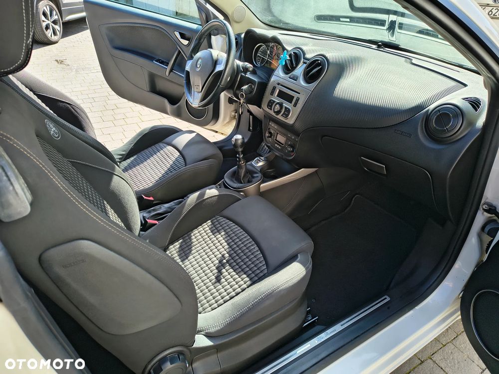 Alfa Romeo Mito - 8