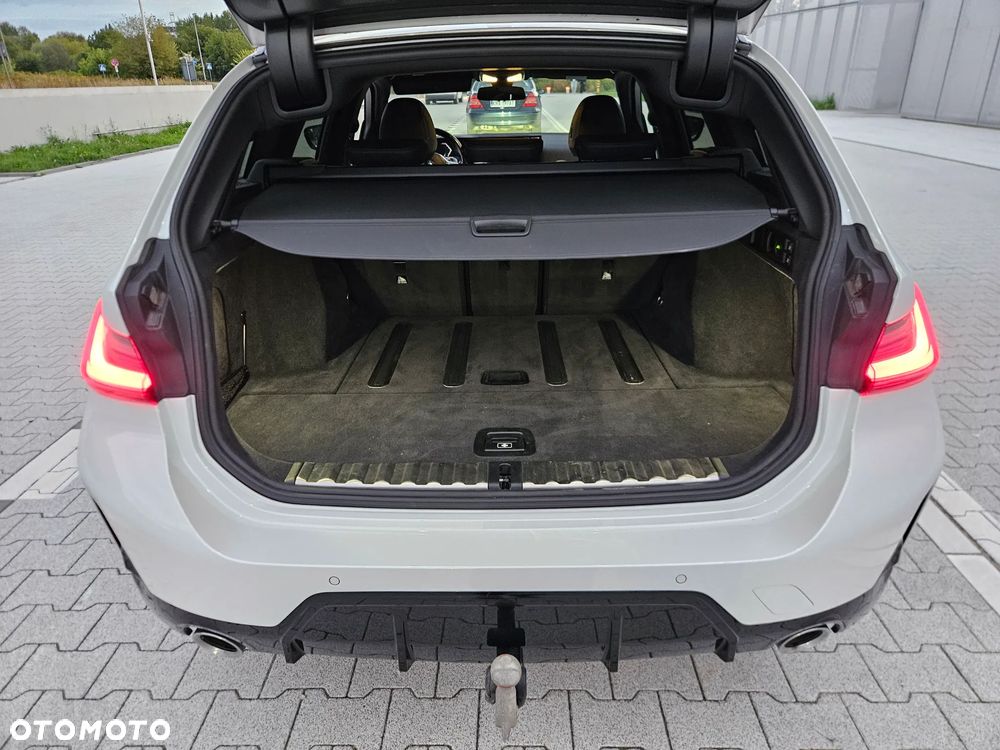BMW Seria 3 320d xDrive MHEV M Sport sport - 24