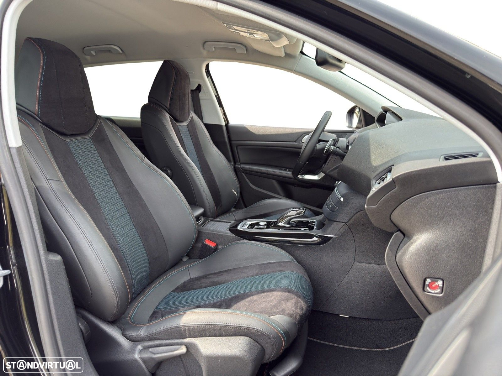 Peugeot 308 PureTech 130 GPF EAT8 Stop & Start Tech Edition - 14