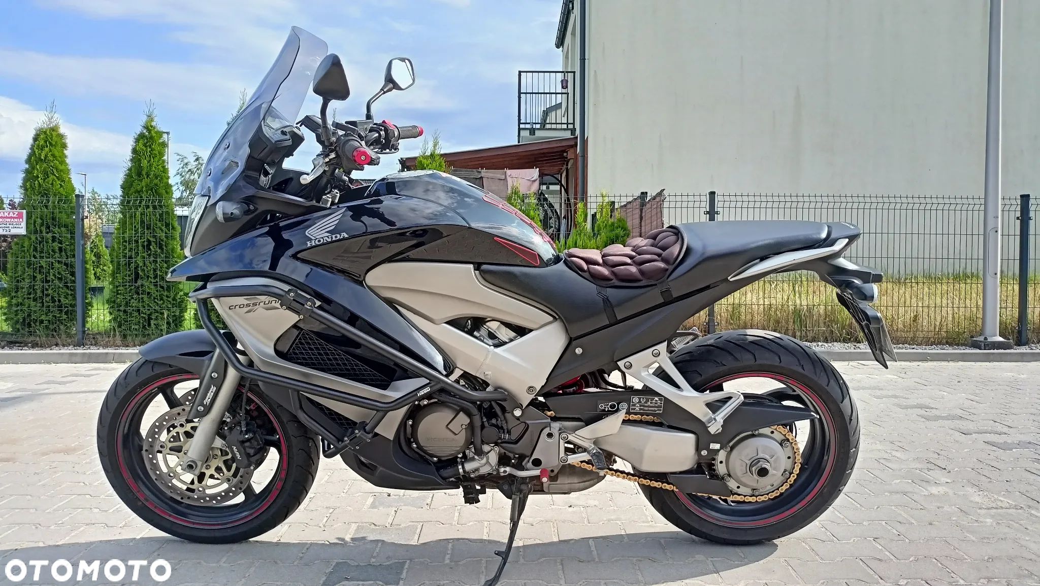 Honda VFR - 1