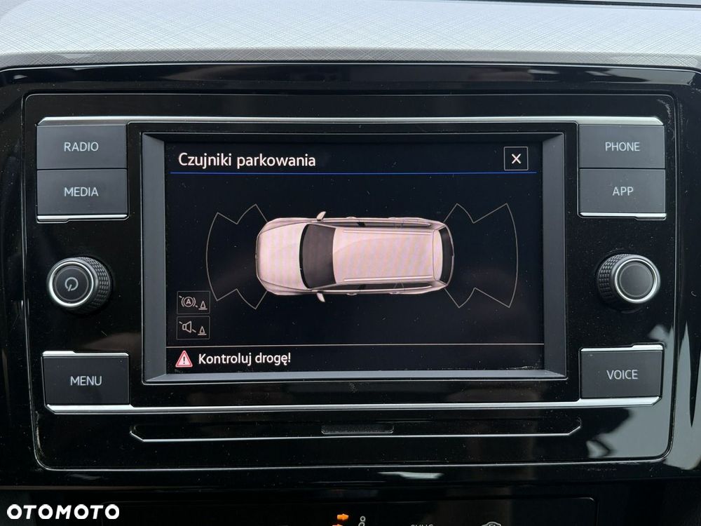 Volkswagen Passat 1.5 TSI EVO Business - 24