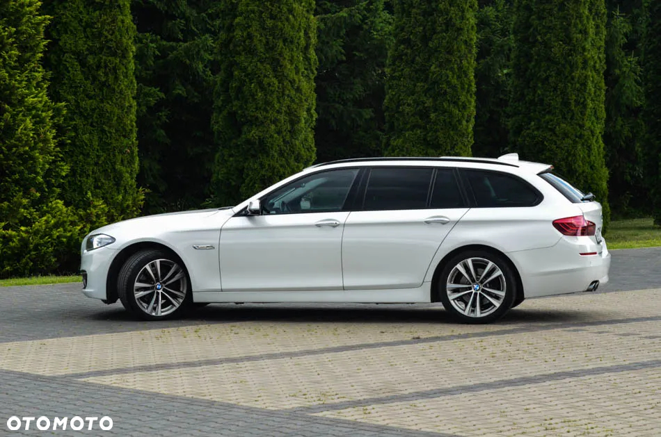 BMW Seria 5 520d Touring Luxury Line - 21