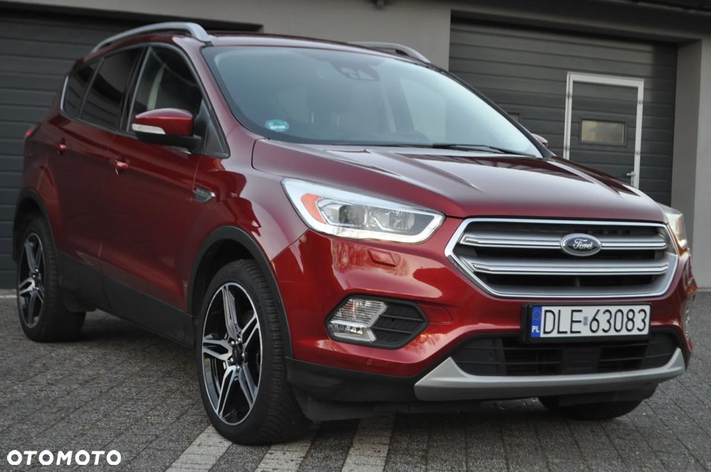 Ford Kuga 2.0 TDCi 4x4 Titanium - 4