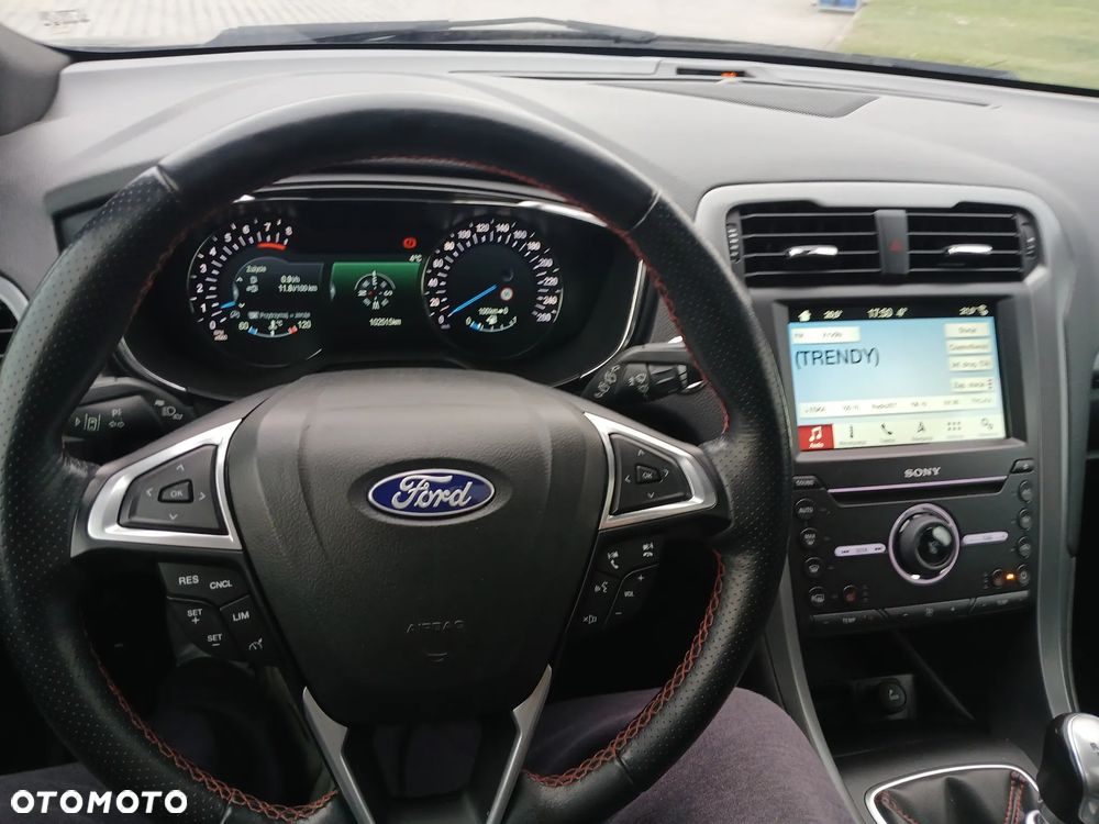 Ford Mondeo 1.5 EcoBoost ST-Line X - 29