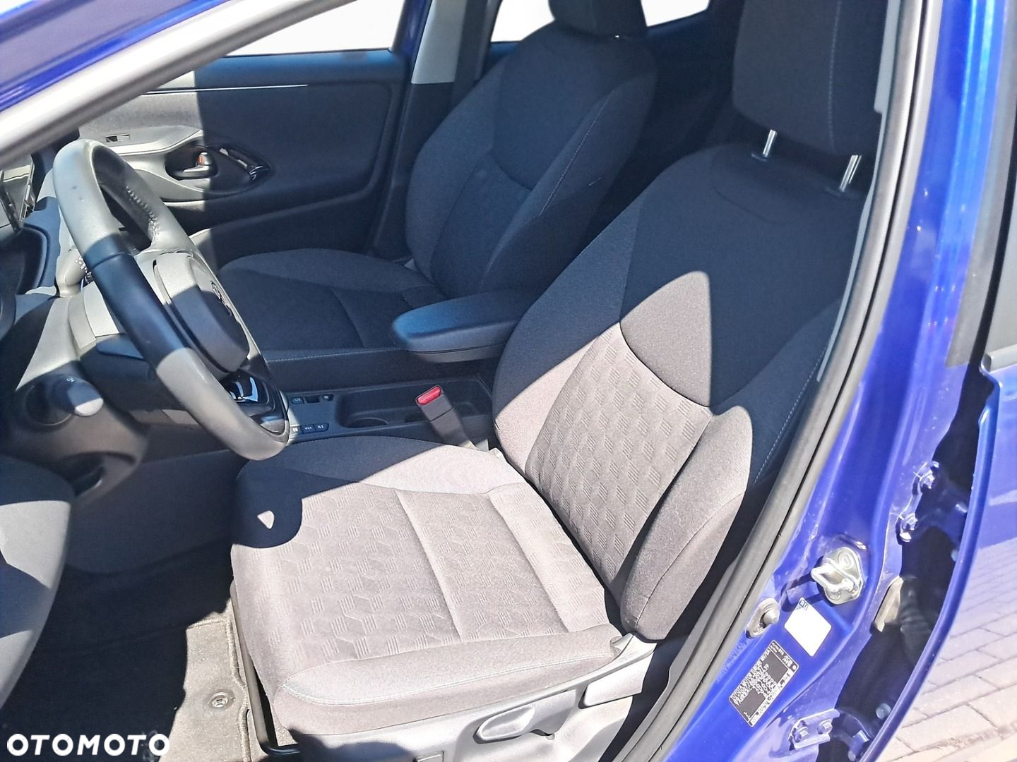 Toyota Yaris - 10