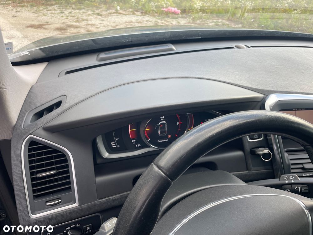 Volvo XC 60 D3 Geartronic Summum - 28