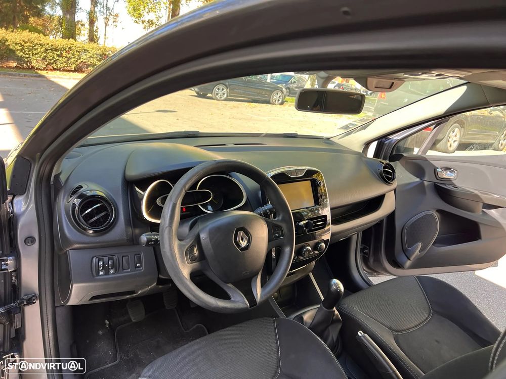 Renault Clio 1.5 dCi # - 11