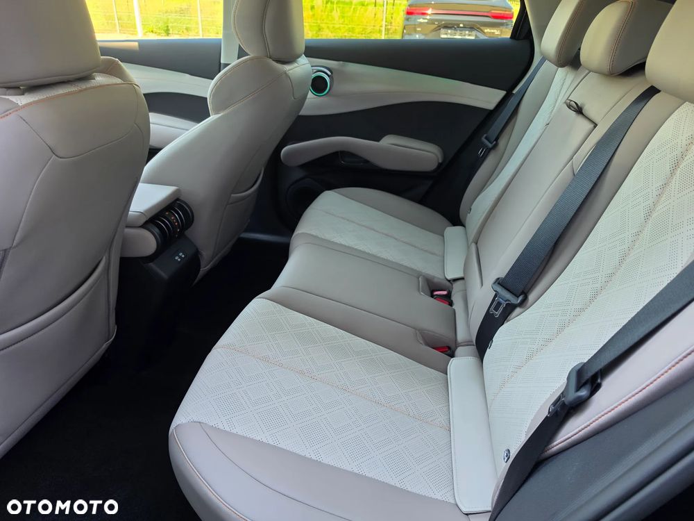 BYD Atto 3 74.8kWh Excellence AWD - 10