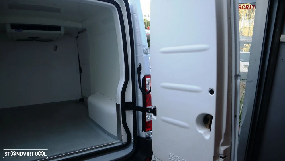 Renault Master 2.3 dci L1H1 135 - Frio Negativo Xarios 300 - 10