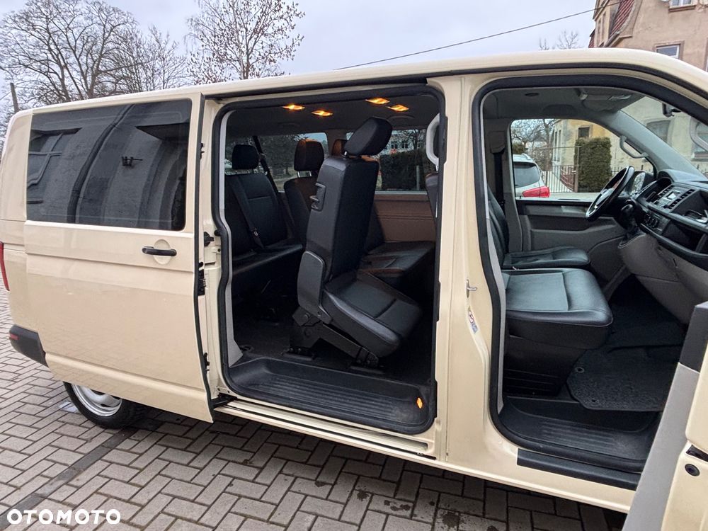 Volkswagen Caravelle 2.0 TDI L2 Trendline DSG - 12