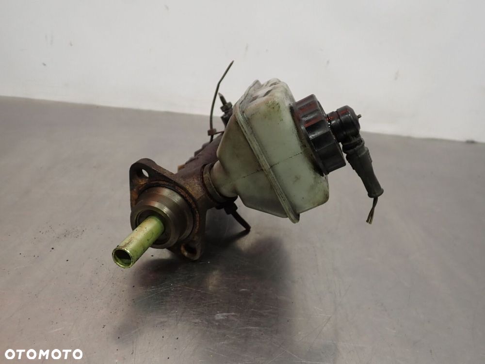 POMPA HAMULCOWA AUDI 80 B2 - 2