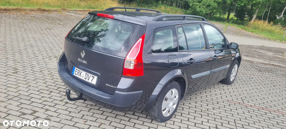 Renault Megane 1.6 16V Authentique - 4