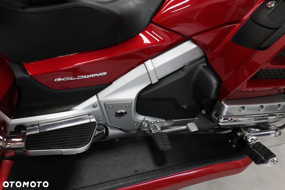 Honda GL - 18