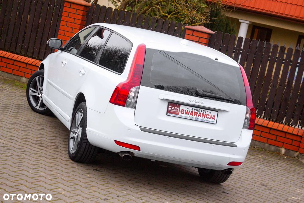 Volvo V50 T5 R-Design Summum AWD - 8