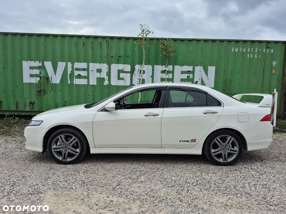 Honda Accord - 2