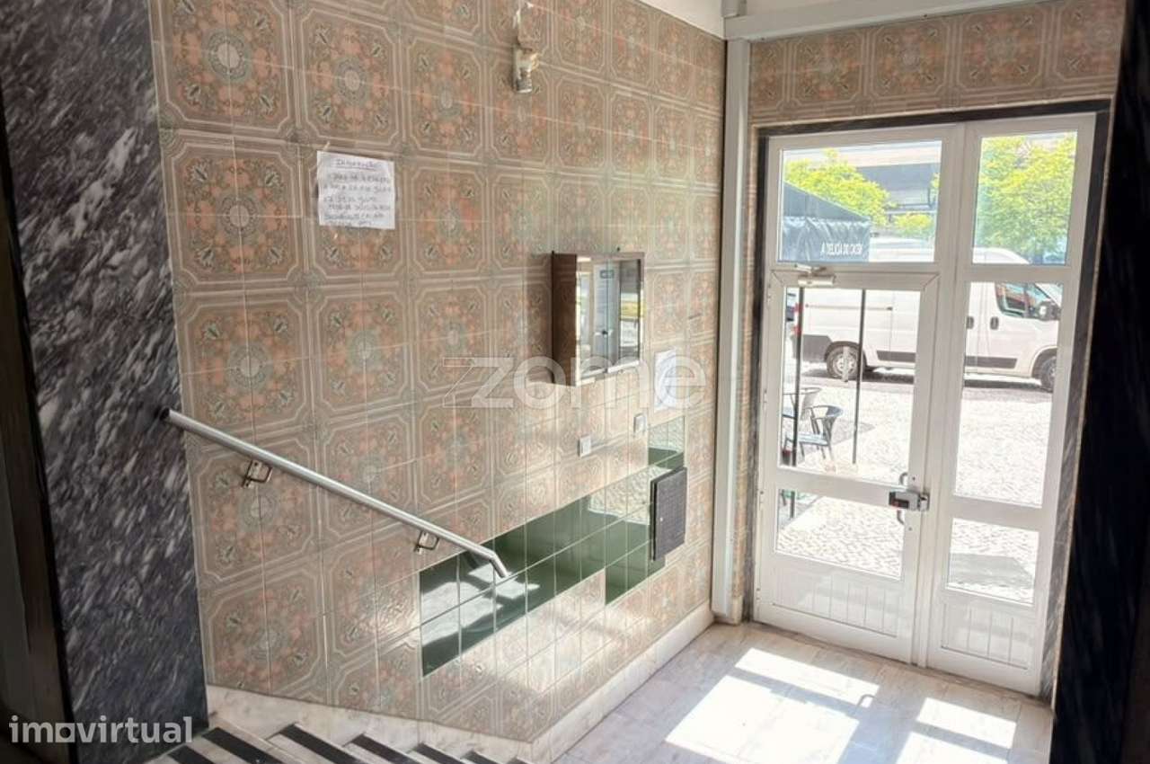 Apartamento T2 para venda em Agualva-Cacém - Grande imagem: 3/26