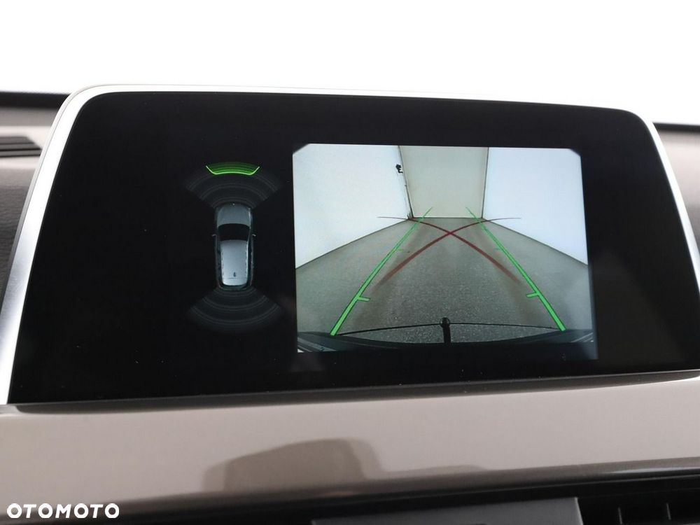 BMW X1 sDrive20d xLine - 26