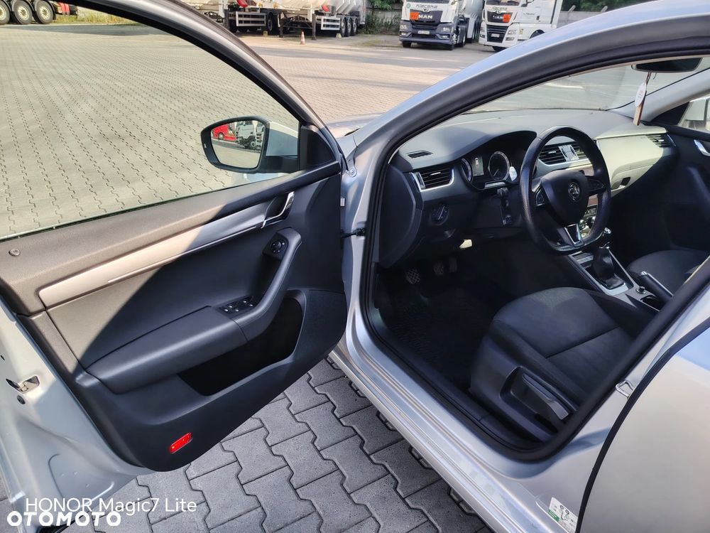Skoda Octavia 2.0 TDI 4x4 Style - 13