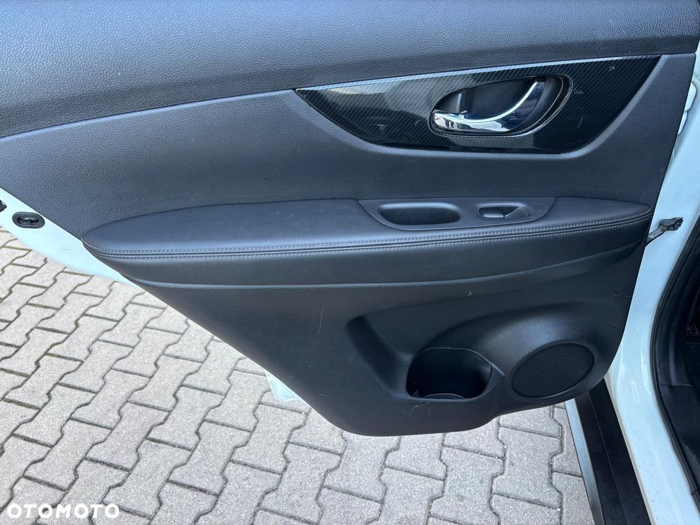 Nissan X-Trail 1.6 DCi Tekna 2WD 7os - 21