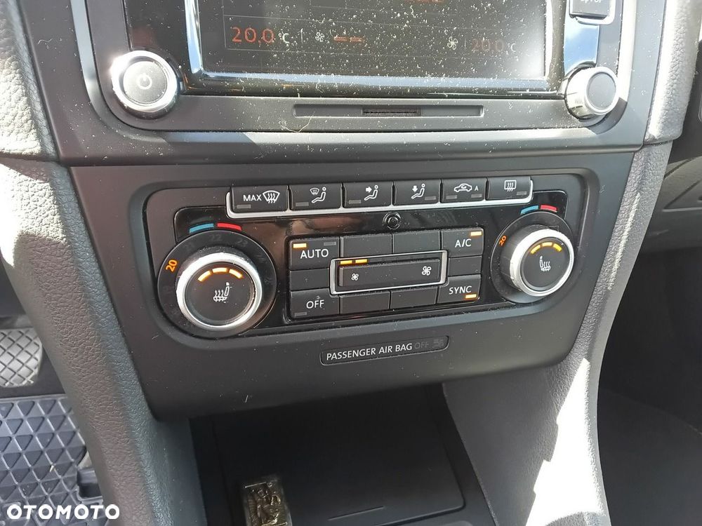 Volkswagen Golf - 18