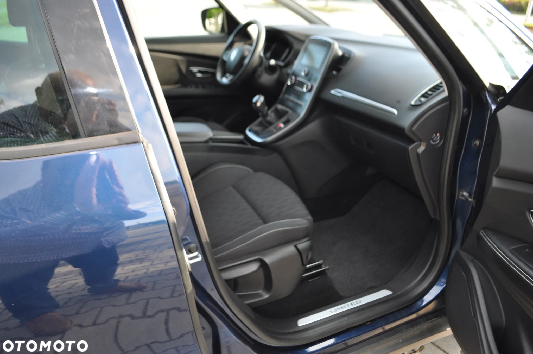 Renault Scenic TCe 140 GPF LIMITED - 16