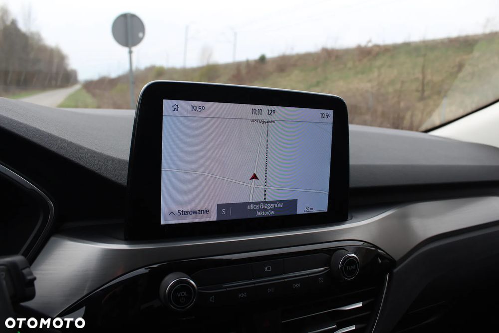 Ford Kuga 2.0 EcoBlue Hybrid TITANIUM X - 29