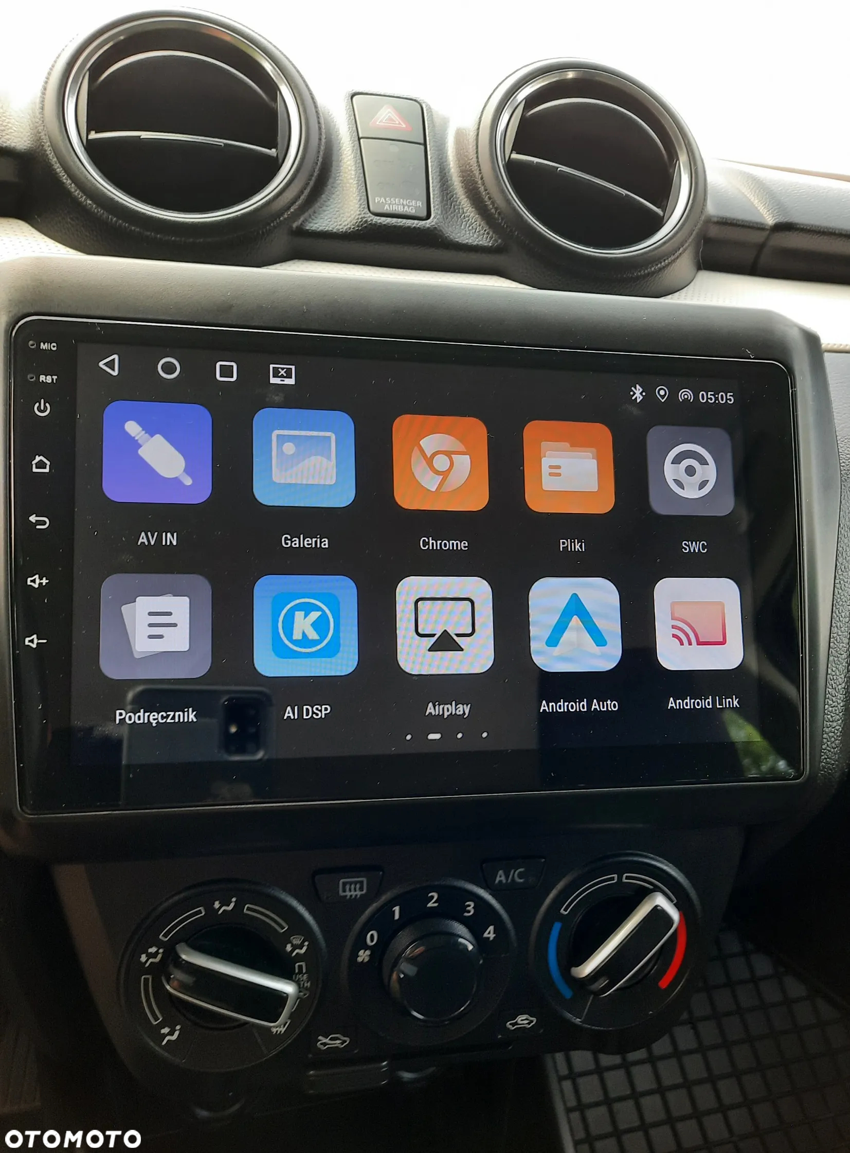 Suzuki Swift 1.2 Premium Plus - 9