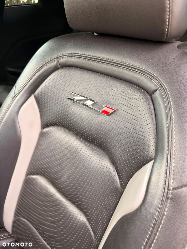 Chevrolet Camaro - 15