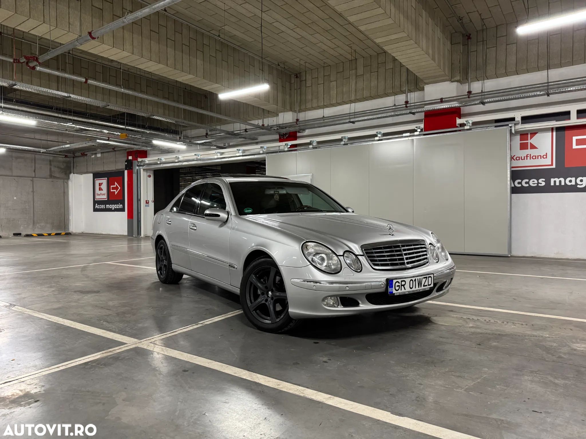 Mercedes-Benz E 320 CDI Elegance - 1
