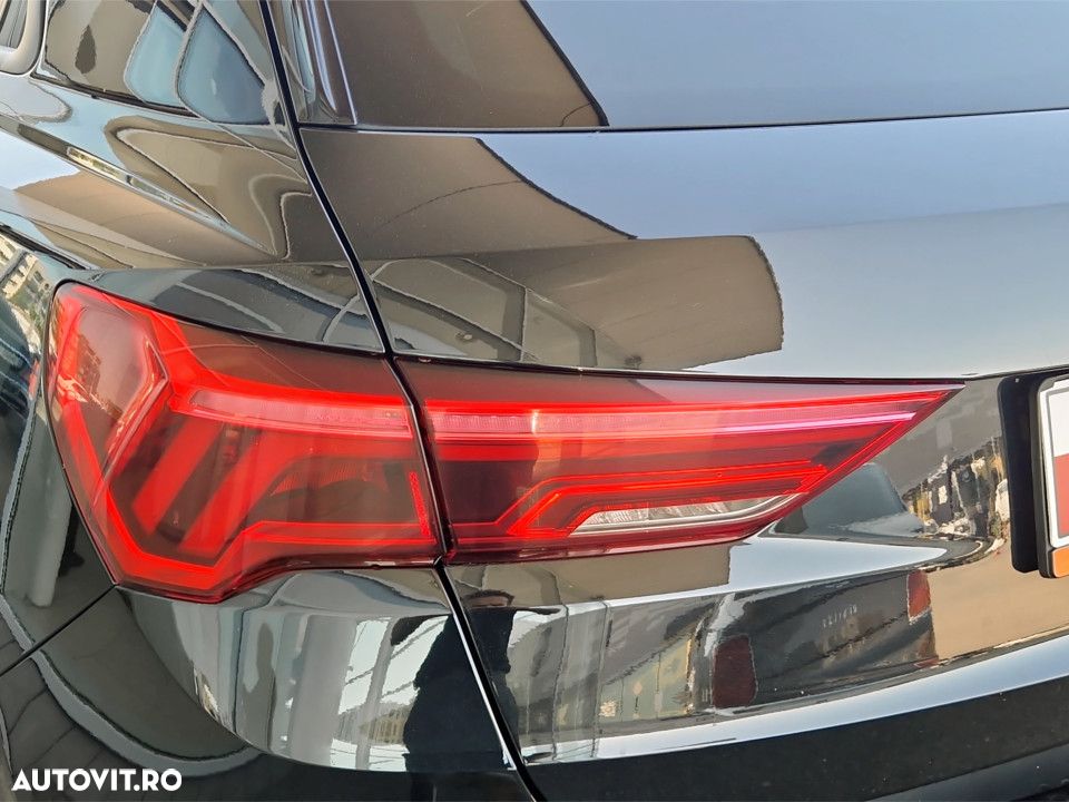 Audi Q3 2.0 40 TFSI S tronic quattro S Line - 11