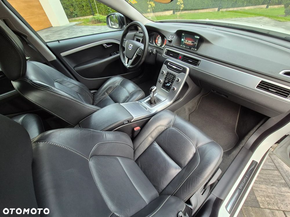 Volvo V70 T4 Drive-E Dynamic Momentum - 14