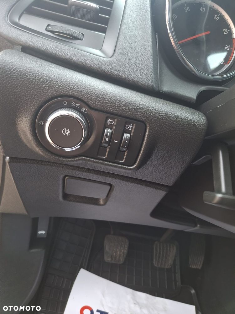 Opel Astra 1.6 Selection - 22