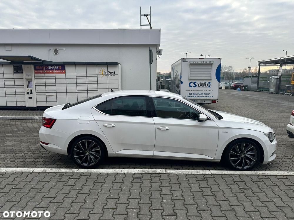 Skoda Superb 2.0 TDI L&K - 29