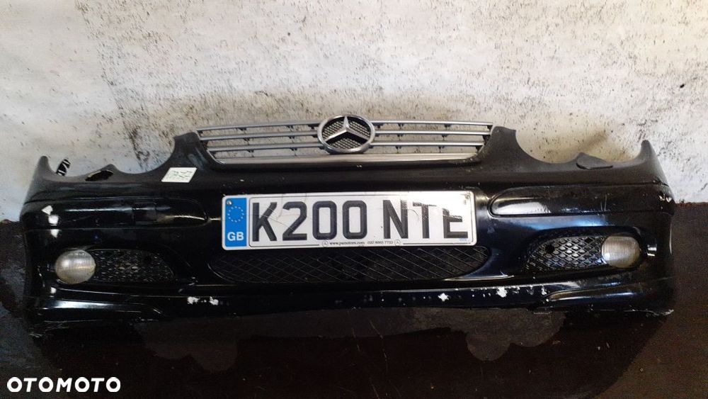 # ZDERZAK PRZÓD PRZEDNI MERCEDES W203 C KLASA COUPE CZARNY 197 HALOGENY XENON