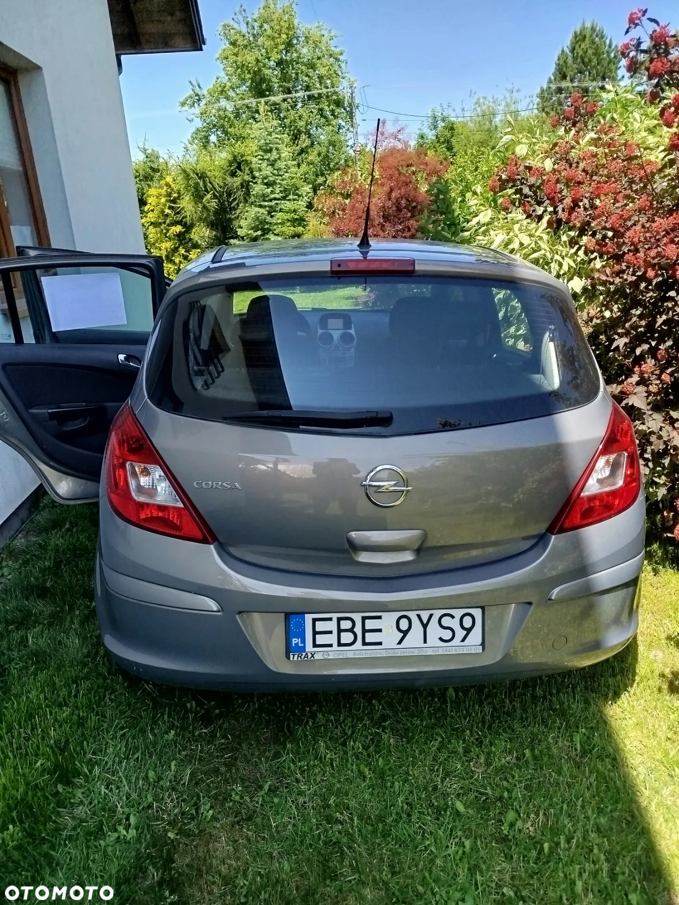 Opel Corsa 1.2 16V Color Edition - 2