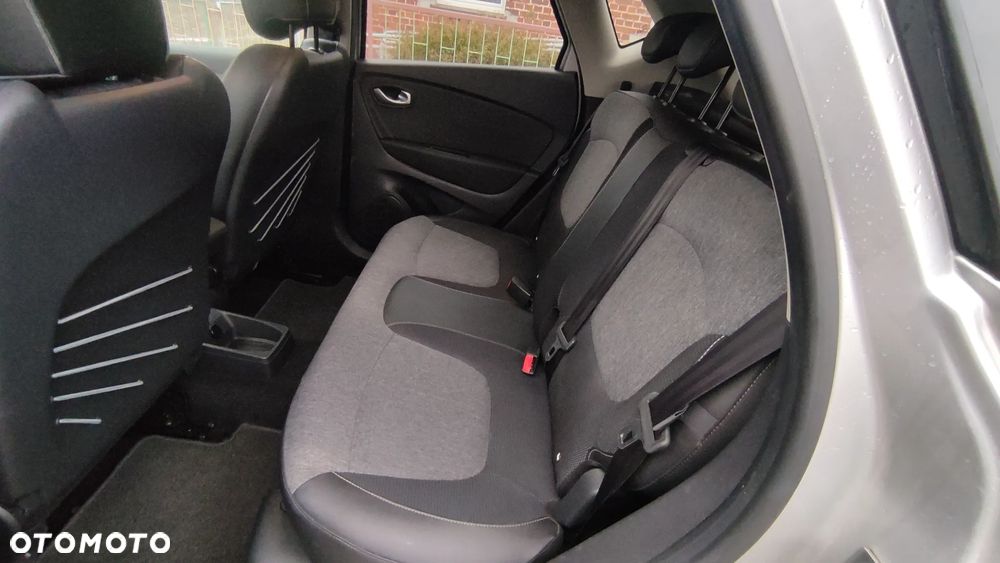 Renault Captur - 19