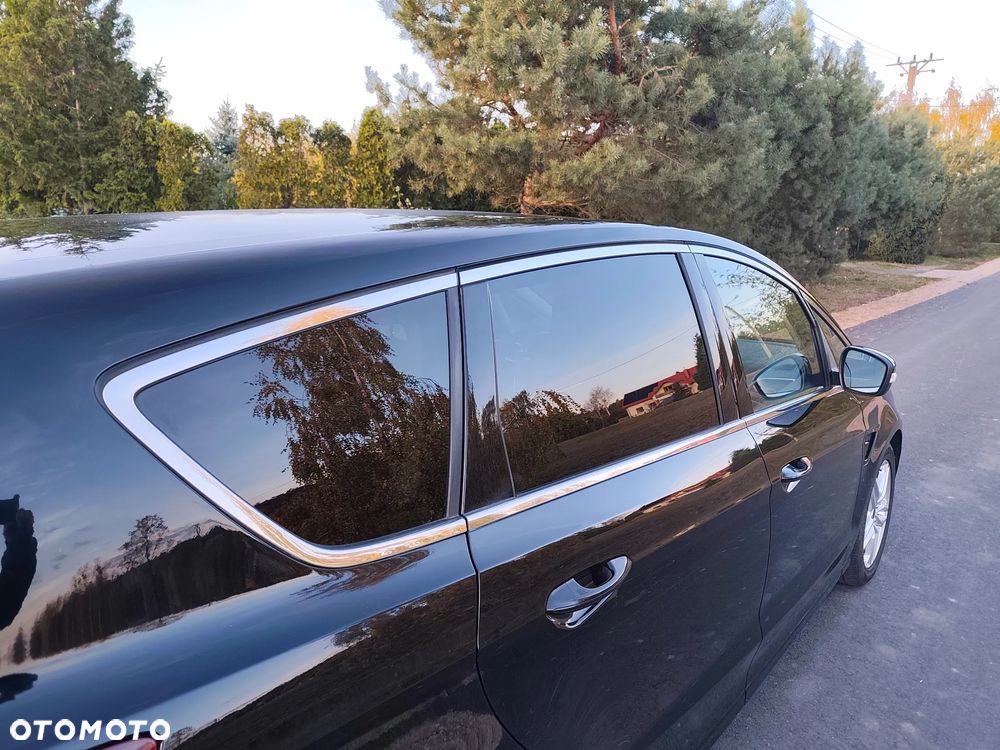 Ford S-Max 2.0 TDCi Titanium PowerShift - 36