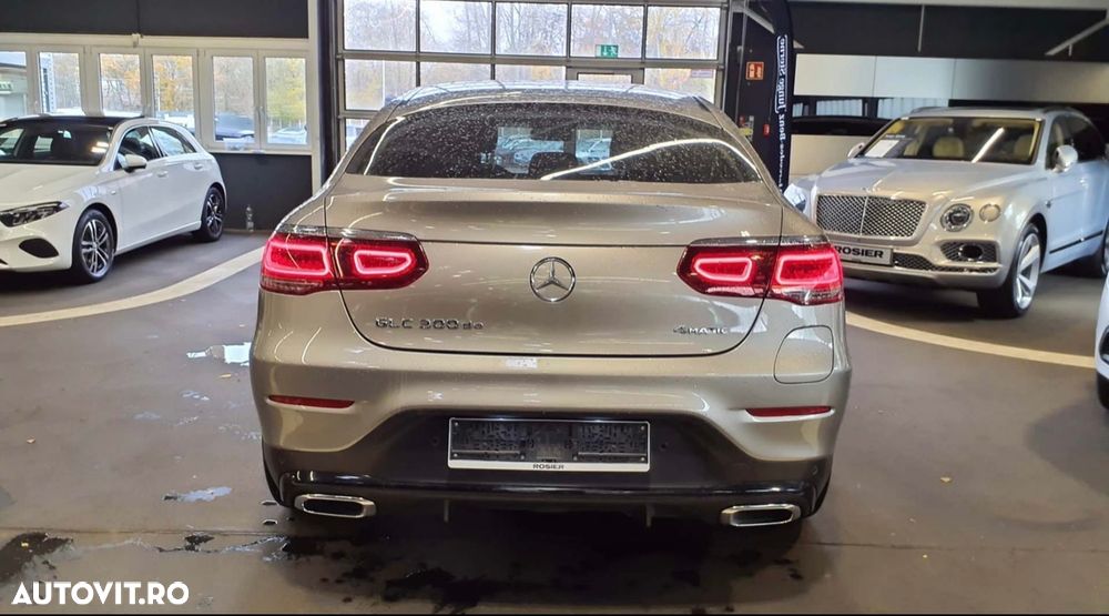 Mercedes-Benz GLC Coupe 300 de 4MATIC - 8
