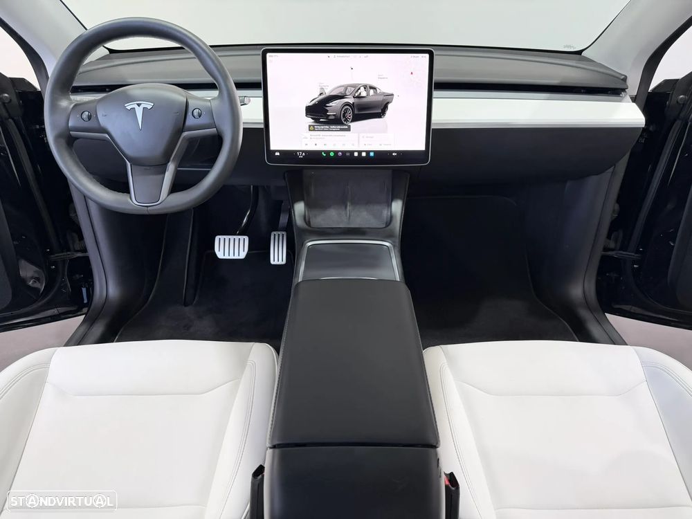 Tesla Model Y Performance Dual Motor AWD - 6