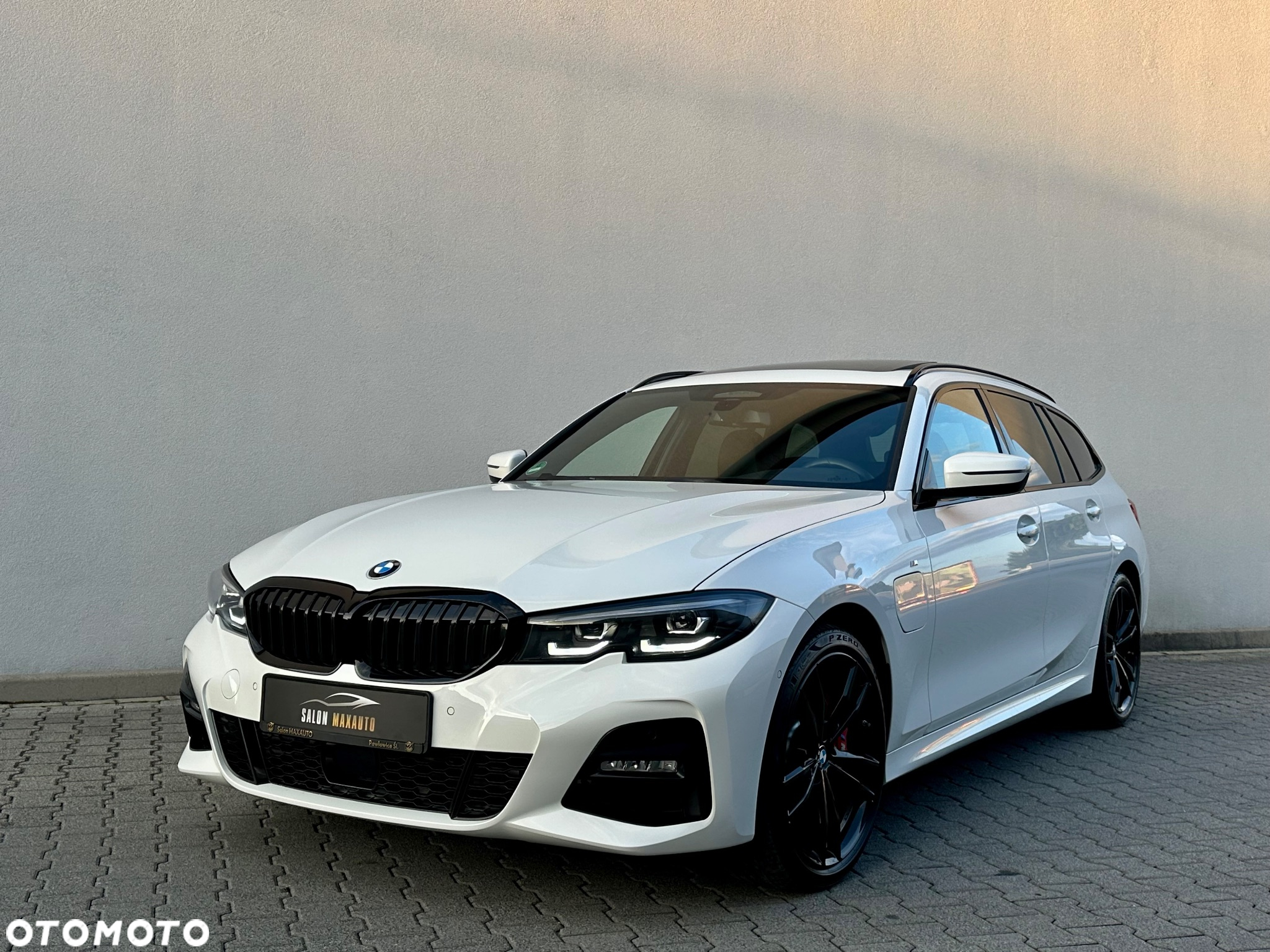BMW Seria 3 330e PHEV M Sport sport - 8