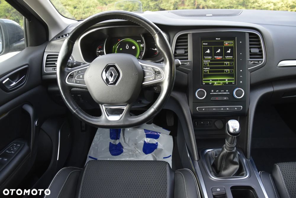Renault Megane 1.6 dCi Energy Bose - 12
