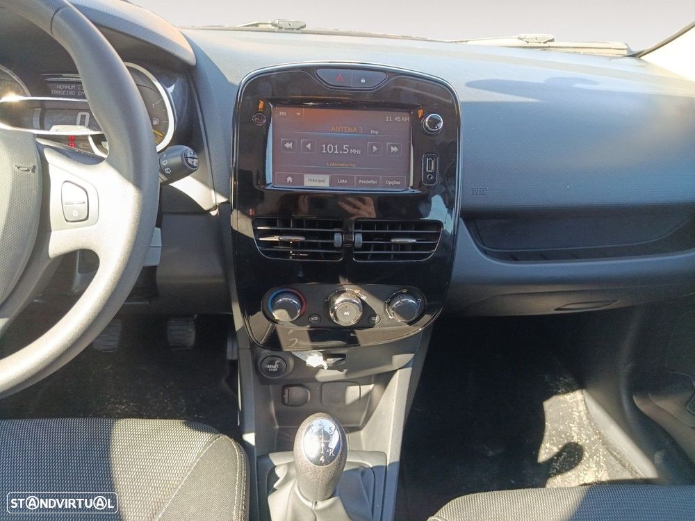 Renault Clio Sport Tourer 0.9 TCE Dynamique S - 11