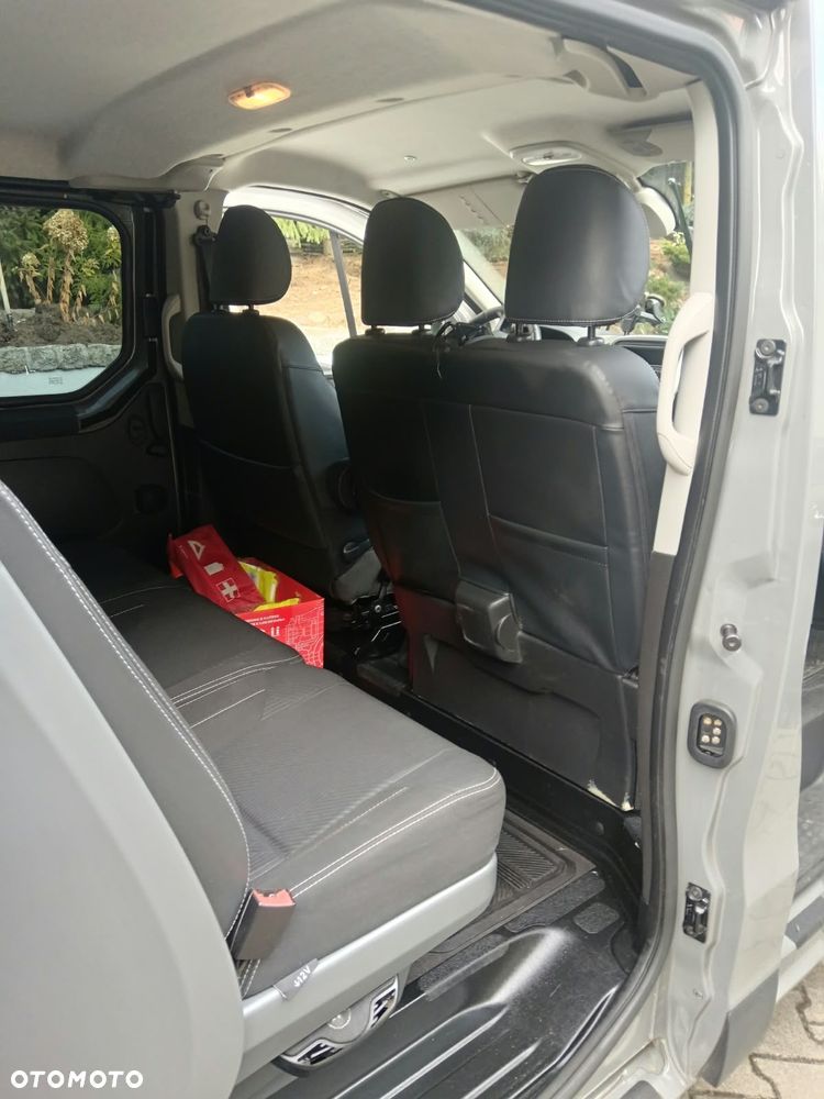 Renault Trafic - 13