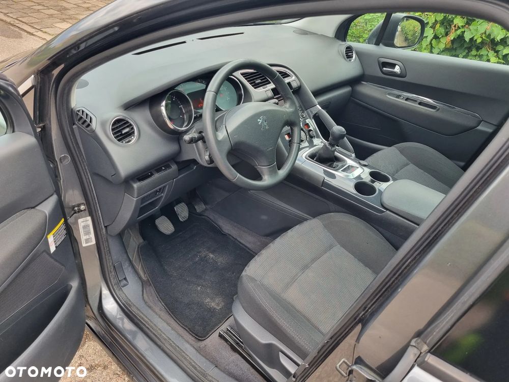 Peugeot 3008 HDi FAP 150 Allure - 11